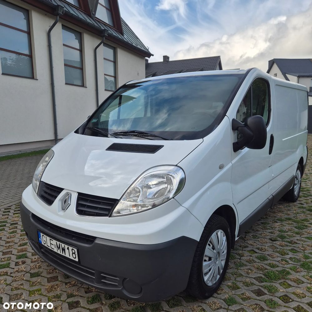 Renault Trafic - 8