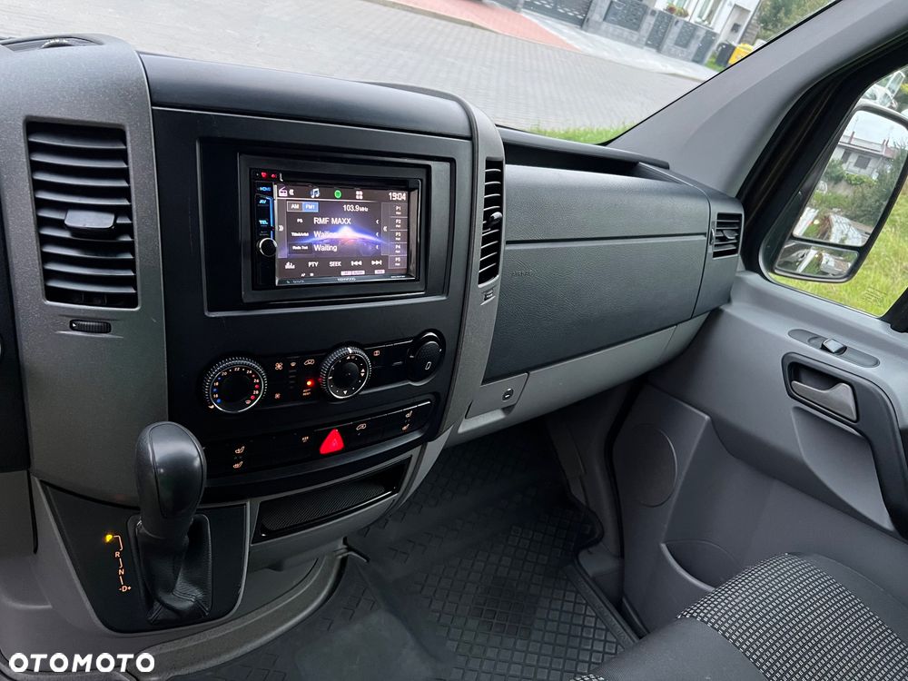 Mercedes-Benz Sprinter - 18