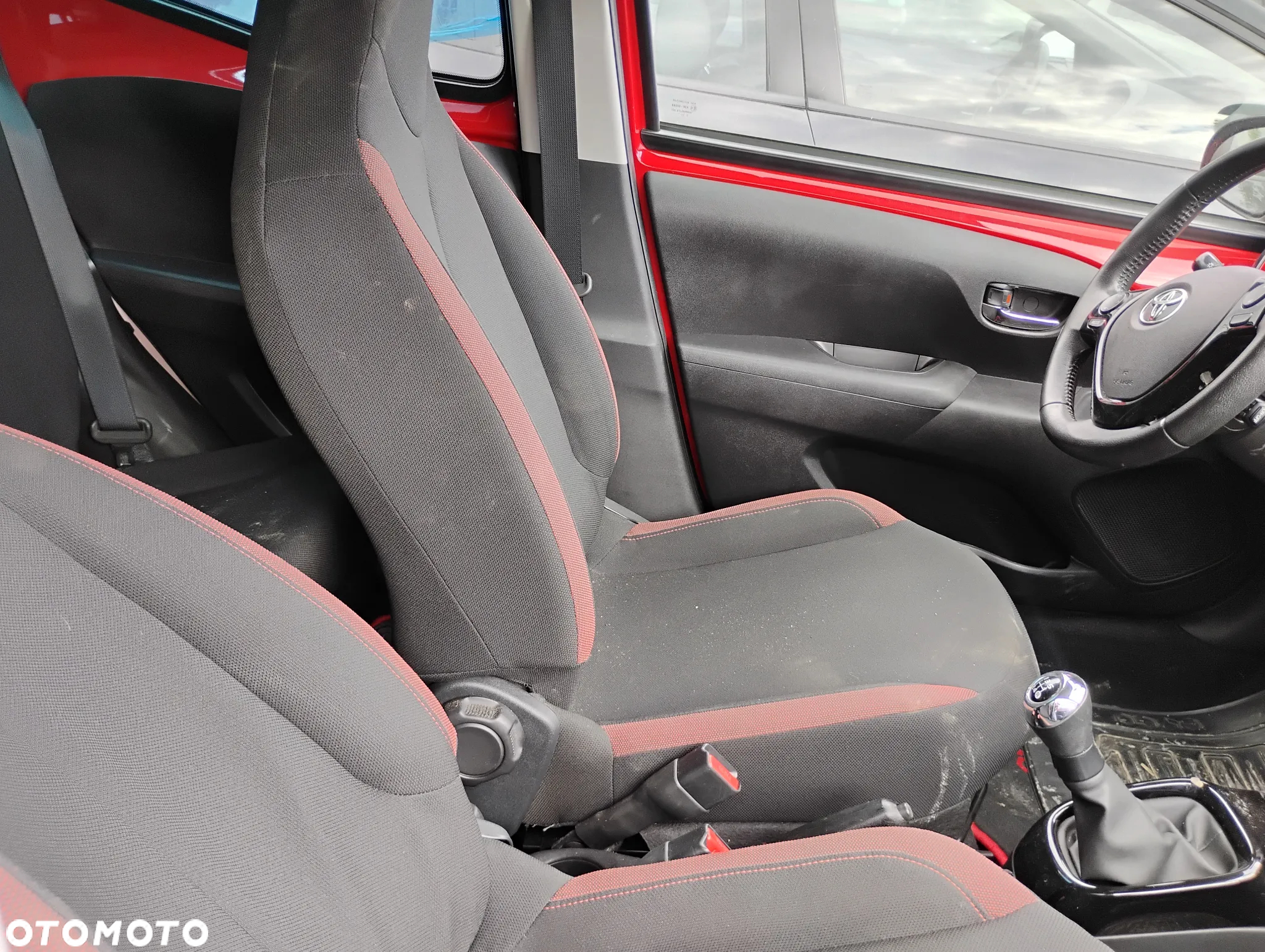 Toyota Aygo 1.0 VVT-i Sprint EU6 - 8
