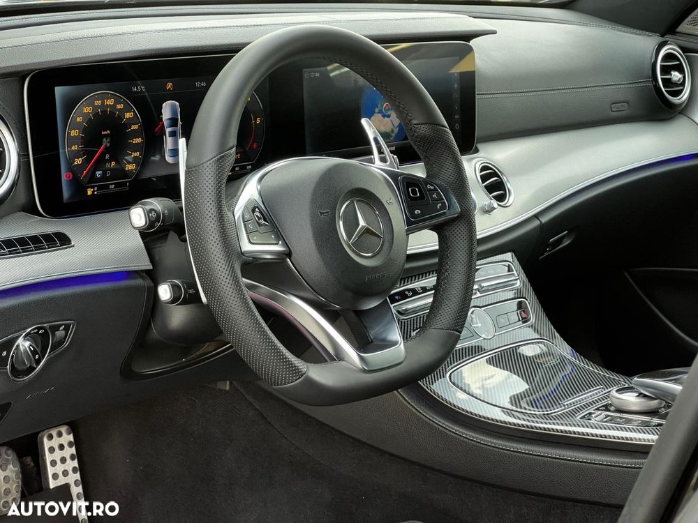 Mercedes-Benz E - 11