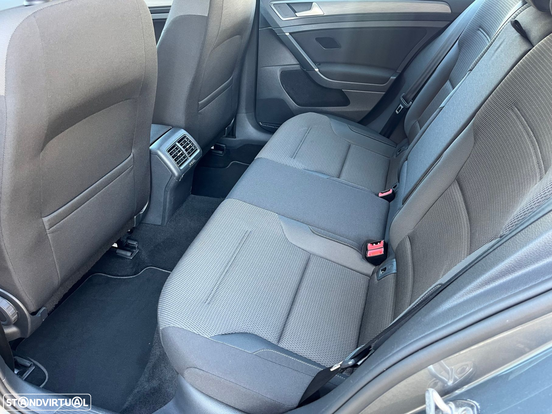 VW Golf 1.6 TDI Stream - 16