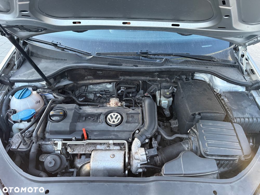 Volkswagen Golf 1.4 TSI DSG United - 10