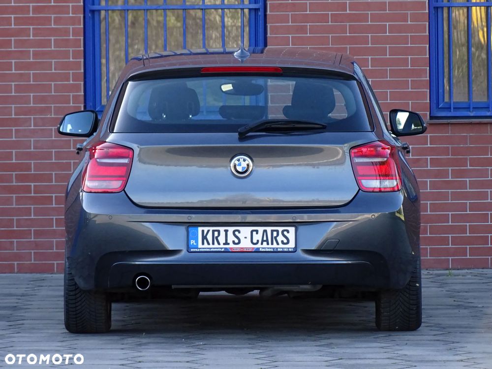 BMW Seria 1 116i Sport Line - 12