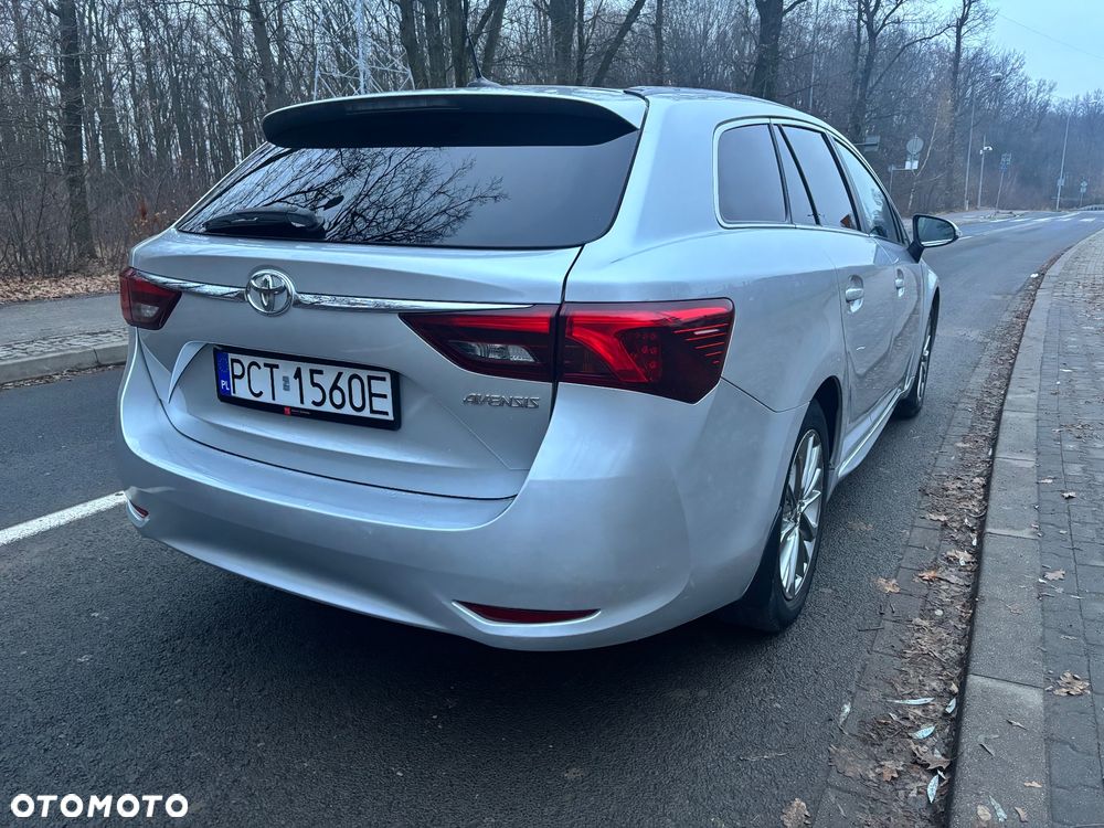 Toyota Avensis Touring Sports 1.8 Multidrive S Comfort - 15