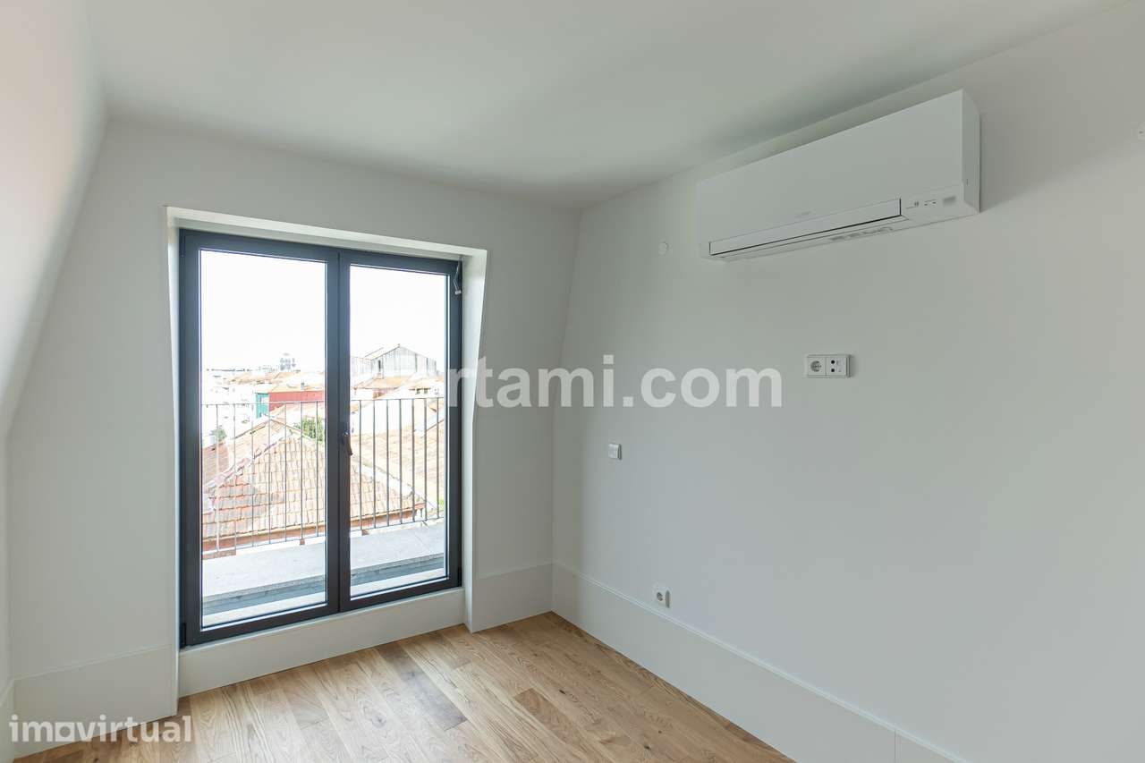Apartamento T2 Venda em Cedofeita, Santo Ildefonso, Sé, Miragaia, São - Grande imagem: 3/34