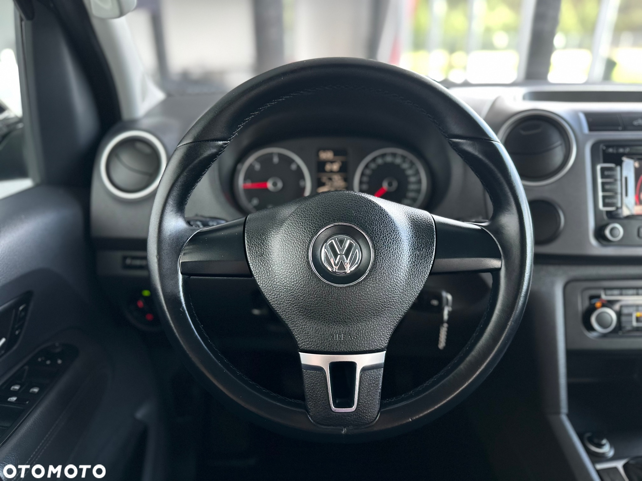 Volkswagen Amarok - 30