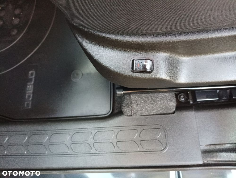 Fiat Doblo 1.6 16V Multijet Start&Stopp Lounge - 17