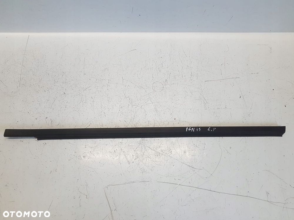 IGNIS II 03- LISTWA DRZWI LEWY PRZÓD PARAPET - 2