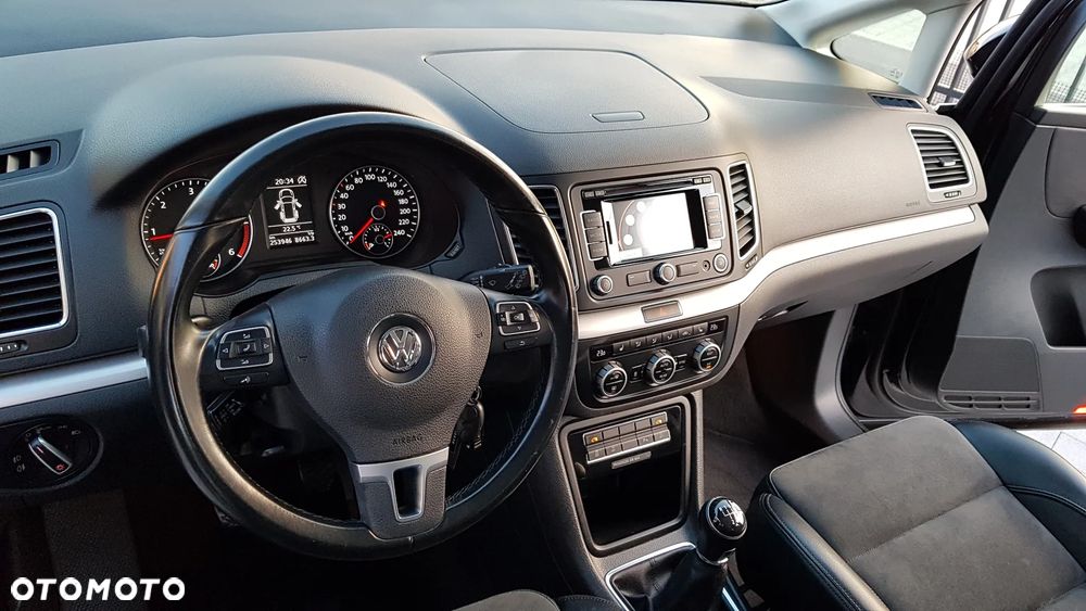 Volkswagen Sharan 2.0 TDI (BlueMotion Technology) Highline - 6