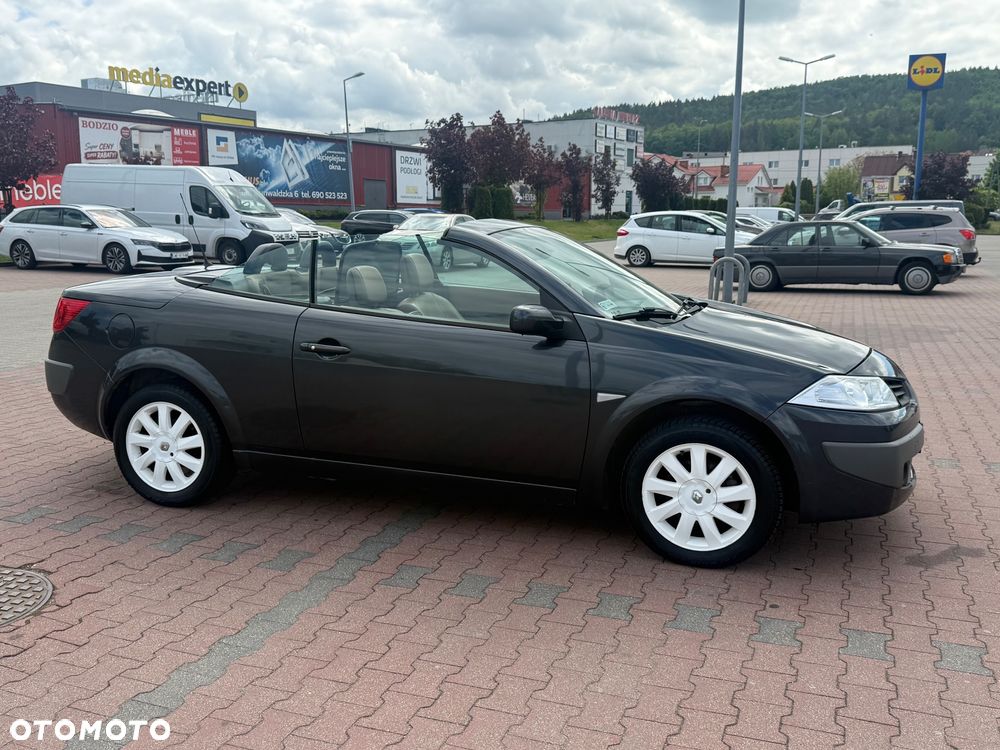 Renault Megane 2.0 16V Dynamique - 4