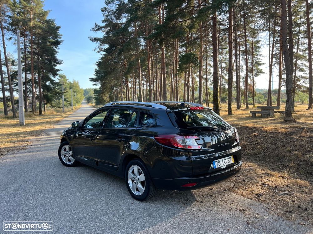Renault Mégane Sport Tourer 1.5 dCi Dynamique - 2
