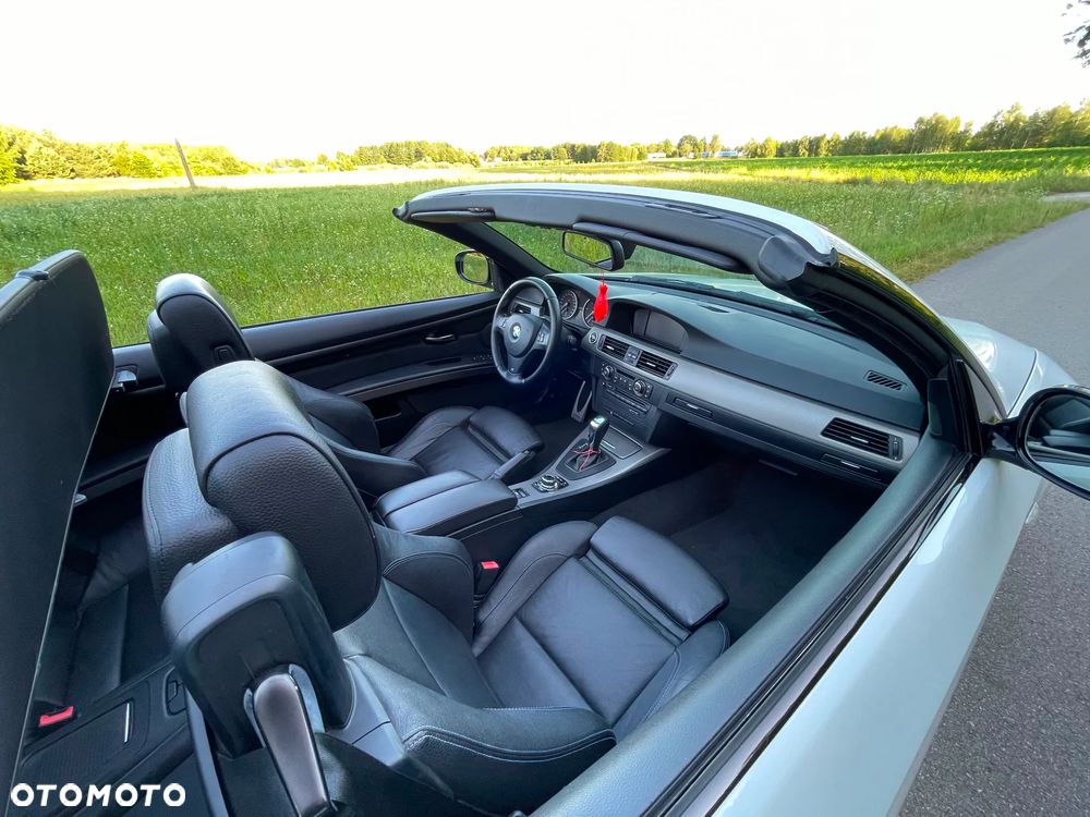 BMW Seria 3 320d M Sport Edition - 16