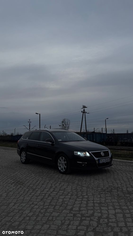 Volkswagen Passat 2.0 TDI DPF Highline DSG - 1