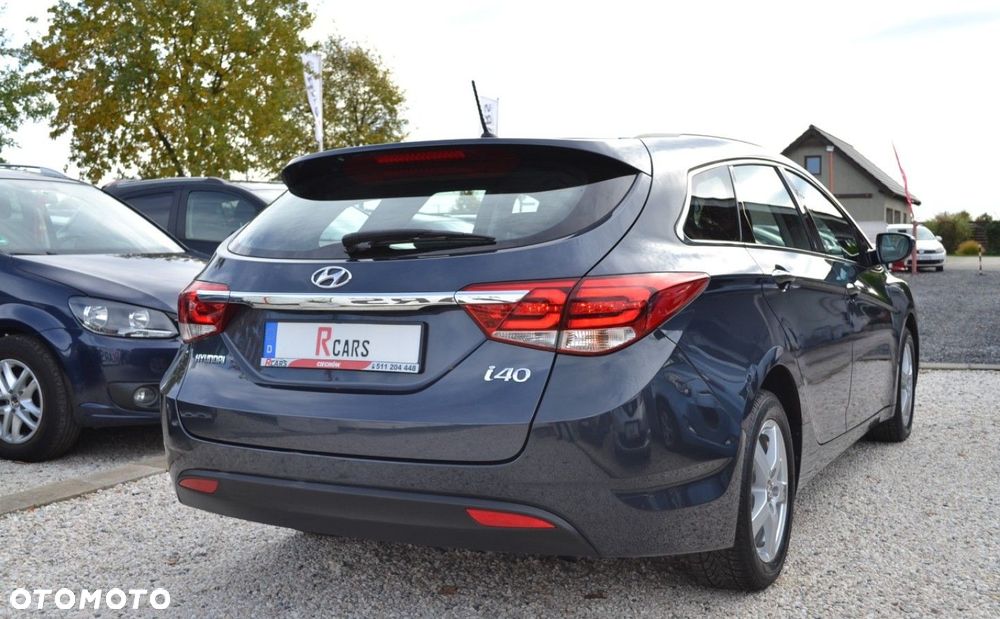 Hyundai i40 Kombi blue 1.6 Trend - 5