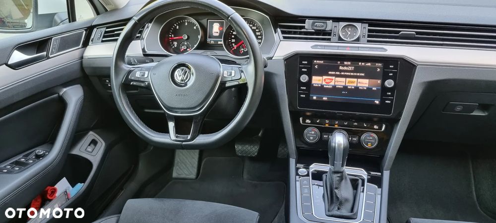 Volkswagen Passat 2.0 TDI BMT Highline DSG - 12