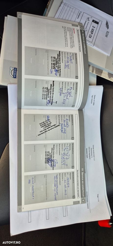 Volvo V60 D6 Plug-In-Hybrid AWD Geartronic Summum - 30