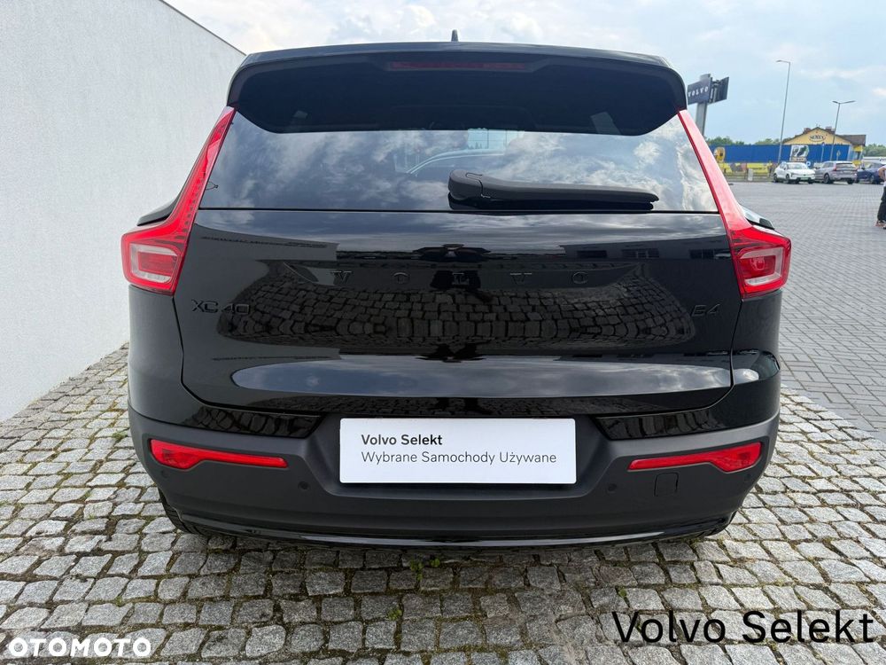 Volvo XC 40 - 41