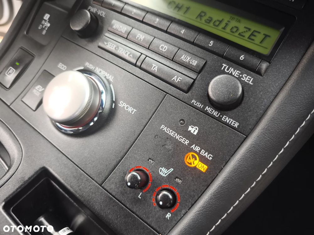 Lexus CT F SPORT - 31