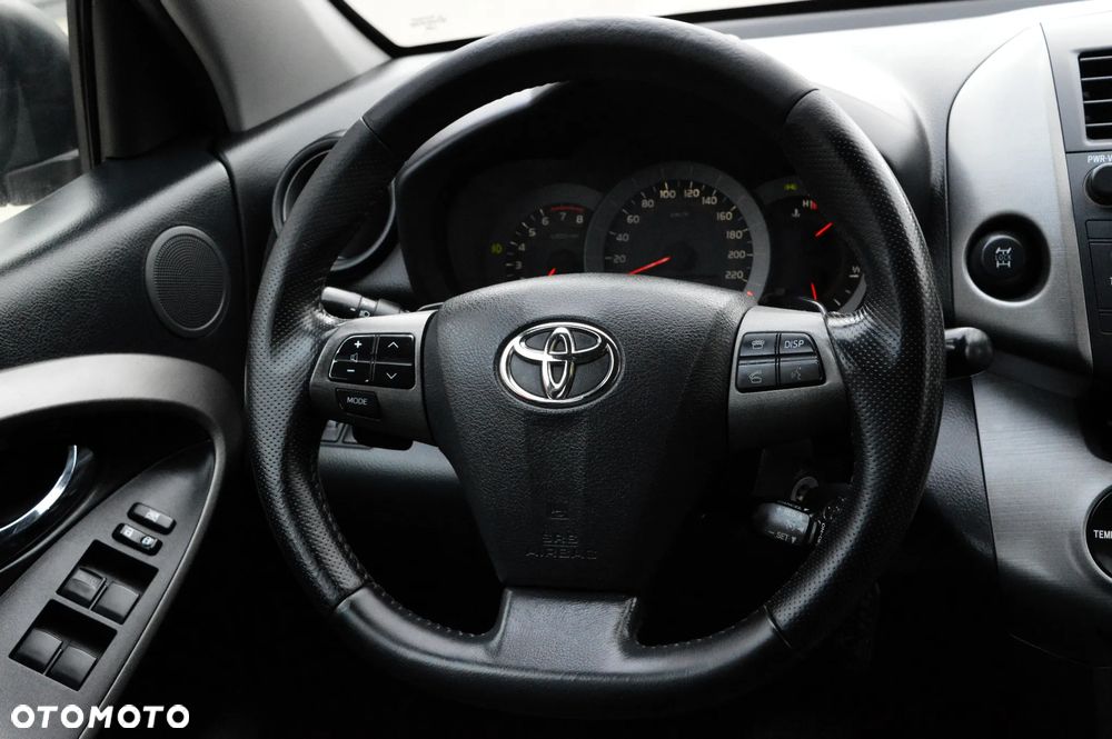 Toyota RAV4 2.0 VVT-i Sol MS - 18