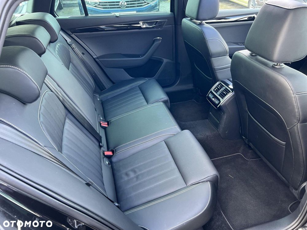 Skoda Superb 2.0 TSI L&K DSG - 30