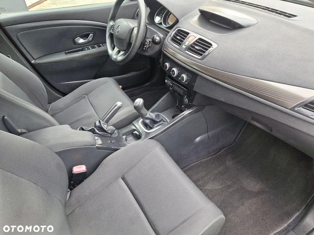 Renault Megane 1.6 16V 100 Authentique - 19
