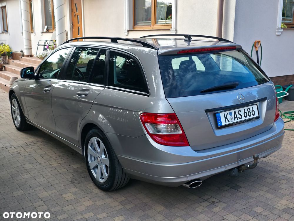 Mercedes-Benz Klasa C 200 (BlueEFFICIENCY) 7G-TRONIC Elegance - 20