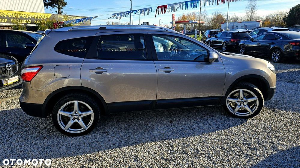 Nissan Qashqai+2 - 8