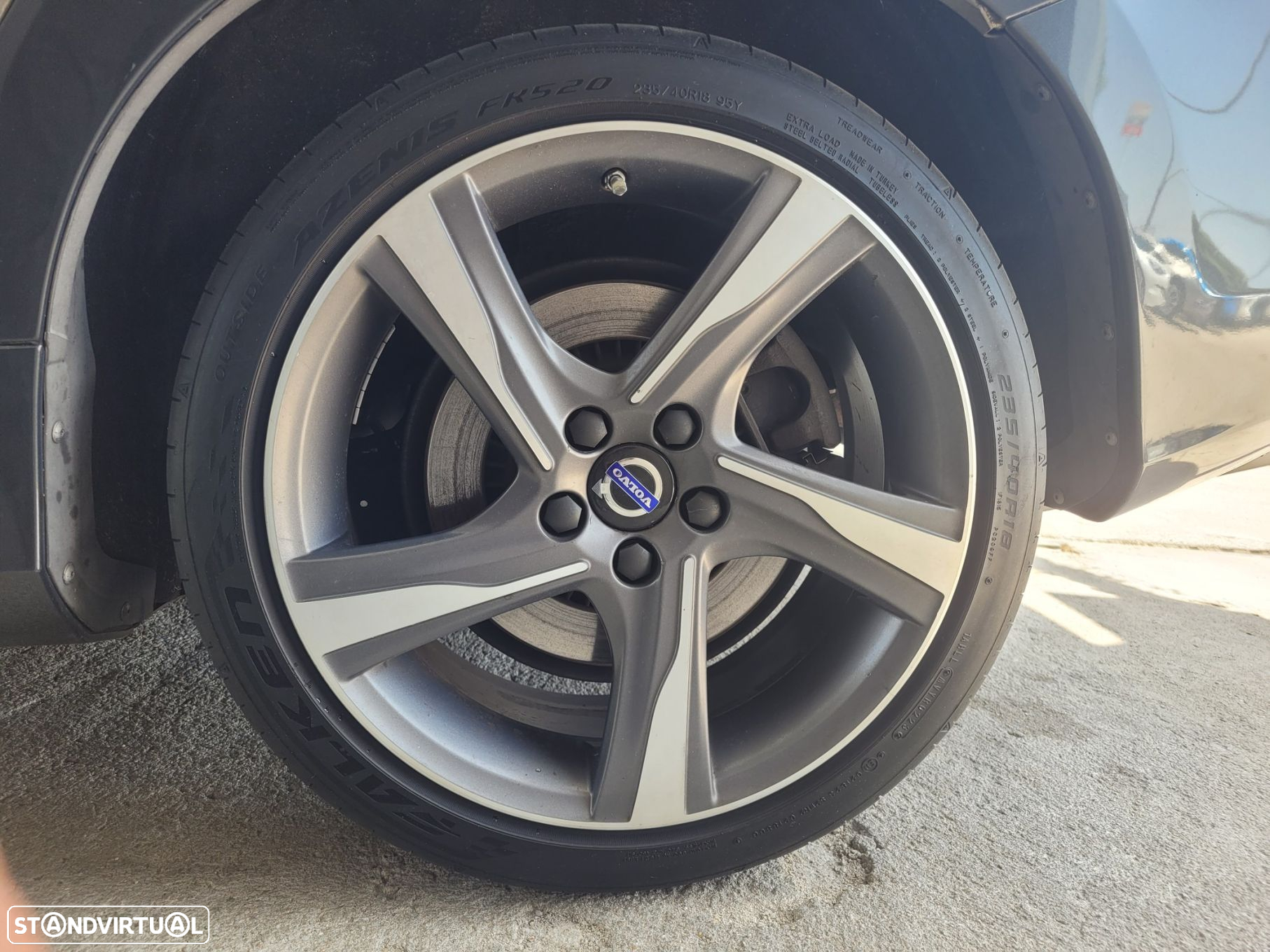 Volvo V60 2.4 D6 R-Design AWD Phev - 44