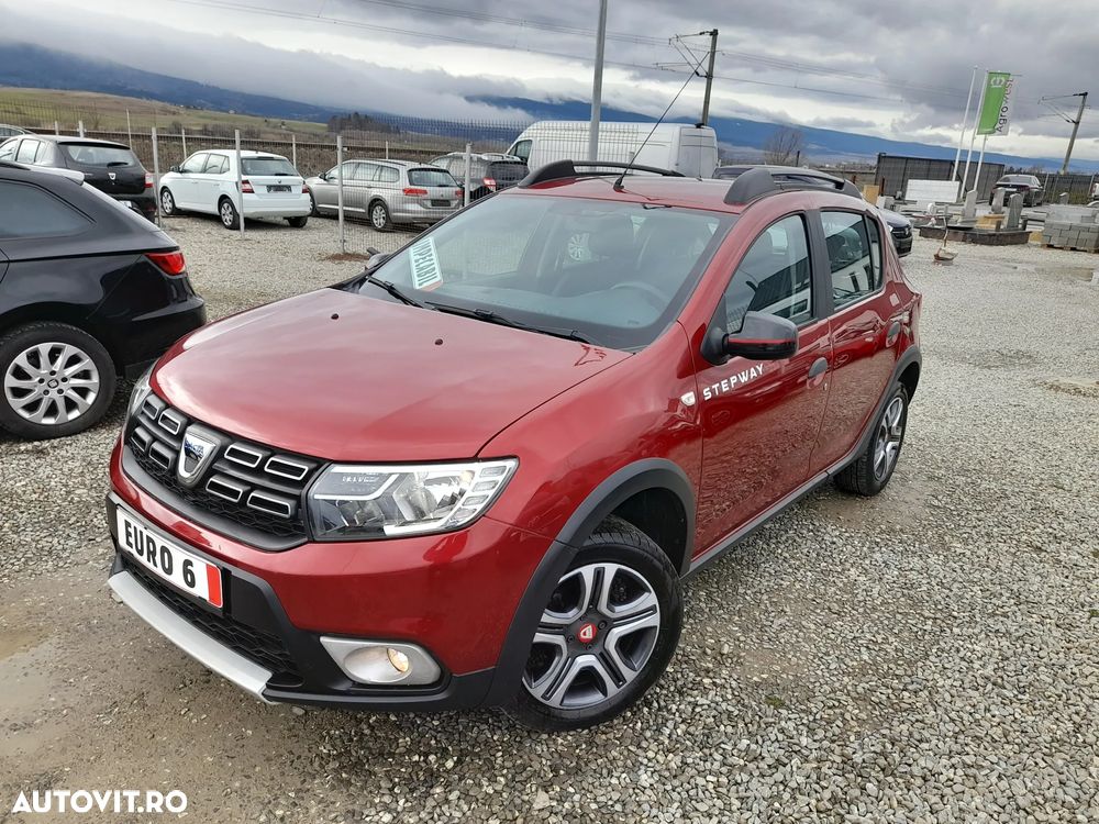 Dacia Sandero Stepway TCe 90 (S&S) Celebration - 2