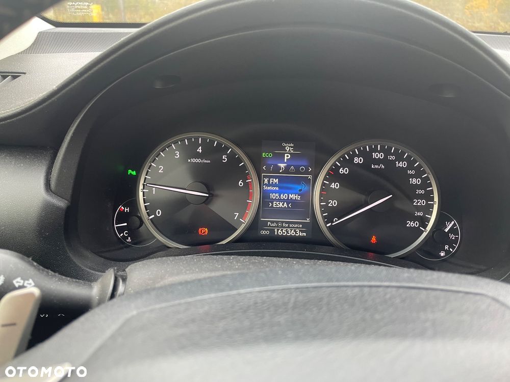 Lexus NX - 12
