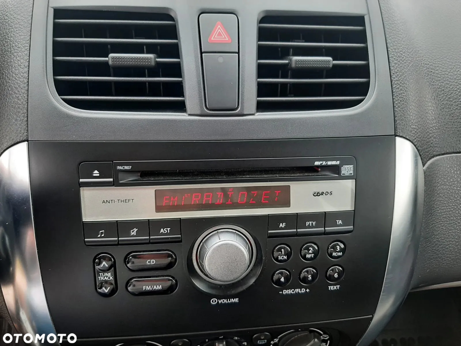 Suzuki SX4 1.6 Comfort Plus 4WD - 27