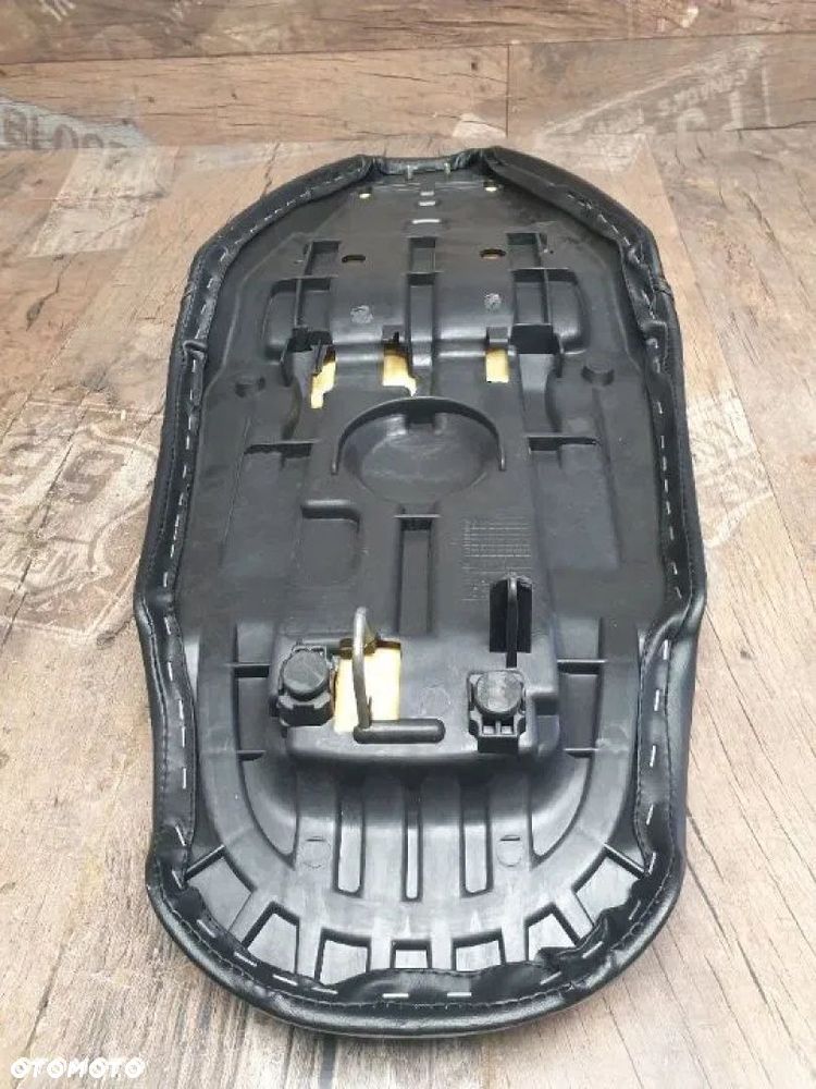 Siedzenie kanapa Motomel Forza 150 - 6