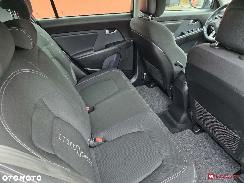 Kia Sportage - 16