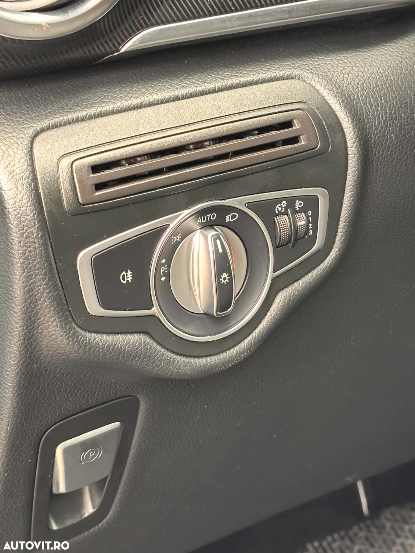 Mercedes-Benz V 220 d extralang 7G-TRONIC SCORE - 22