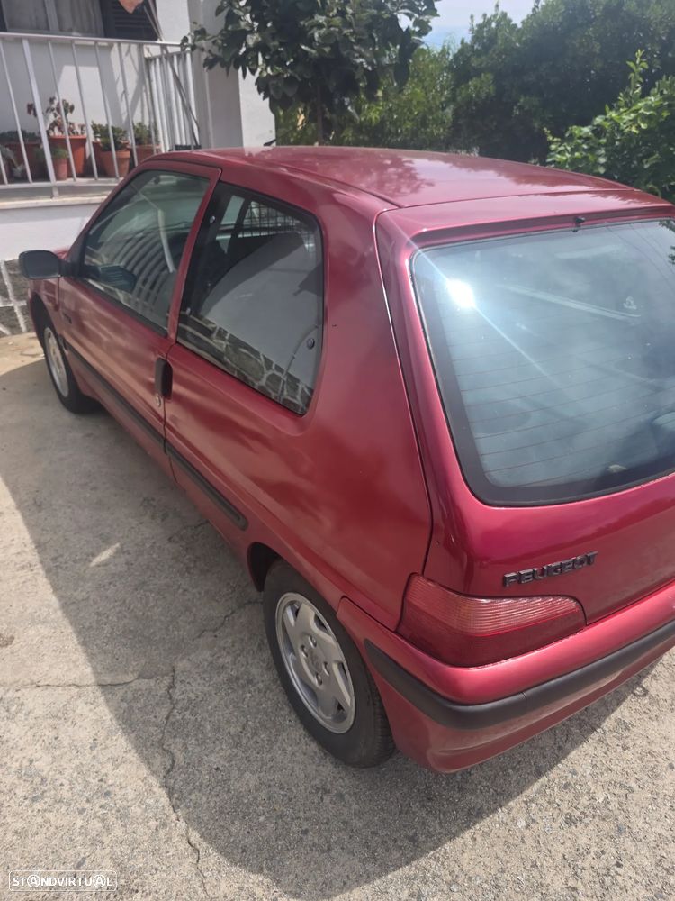 Peugeot 106 - 17