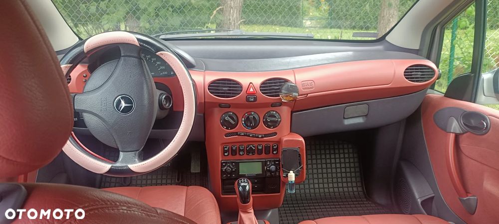 Mercedes-Benz Klasa A 160 Avantgarde - 3