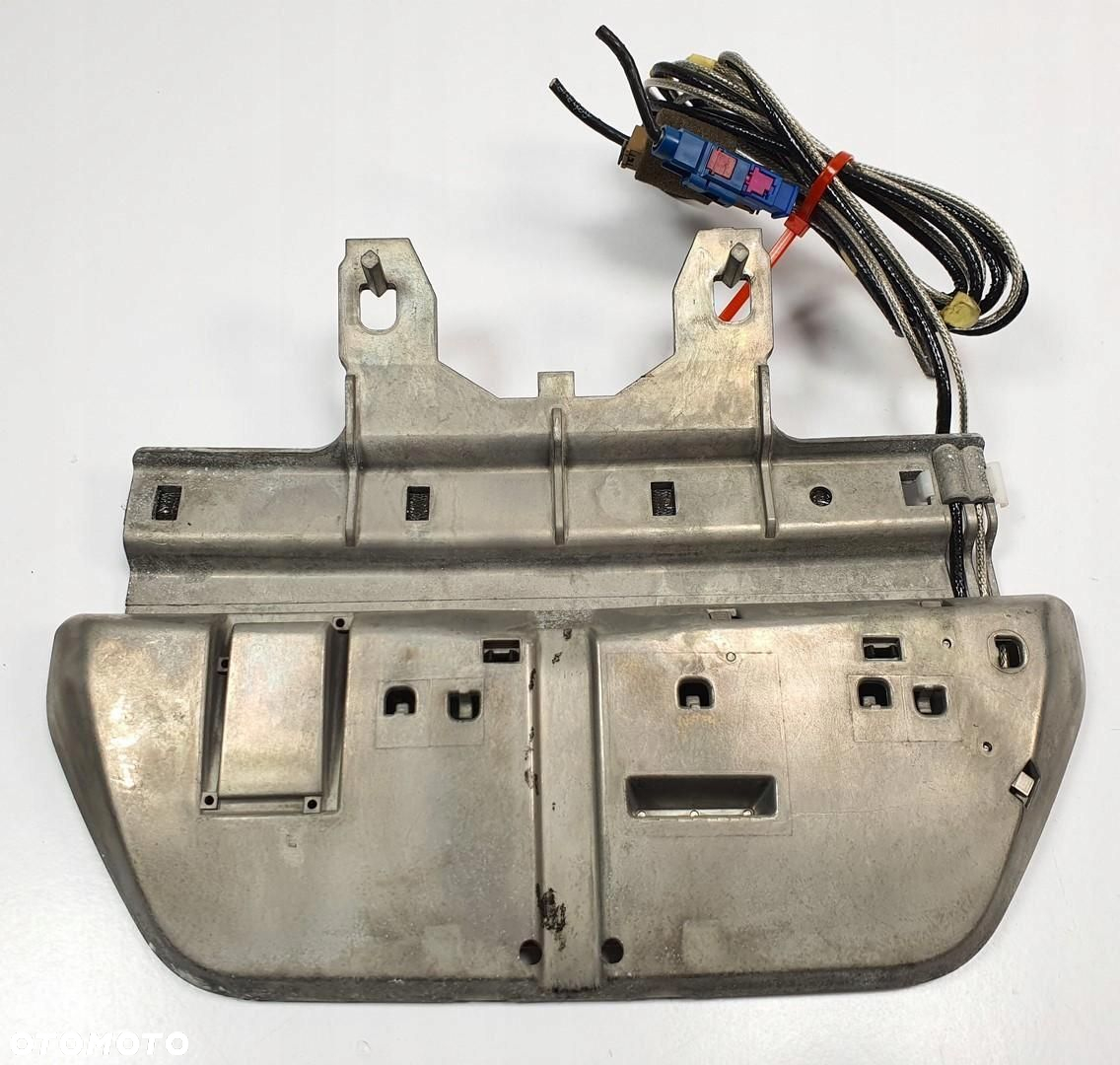 MODUŁ WZMACNIACZ ANTENY GPS VOLVO XC90 30752447 - 2