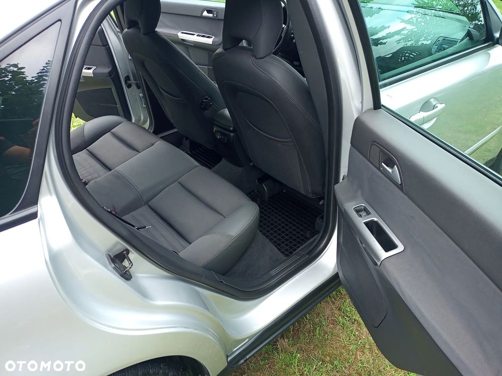 Volvo S40 1.8 - 17