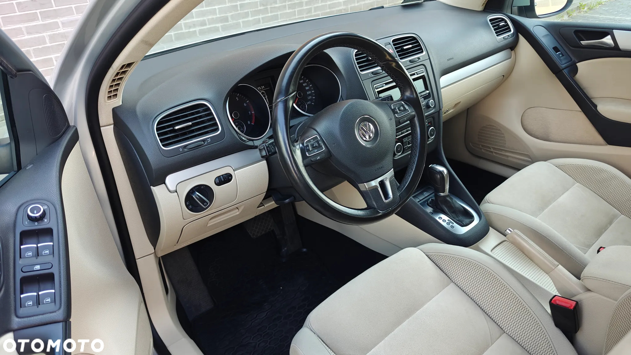 Volkswagen Golf VI 1.4 TSI Highline DSG - 15