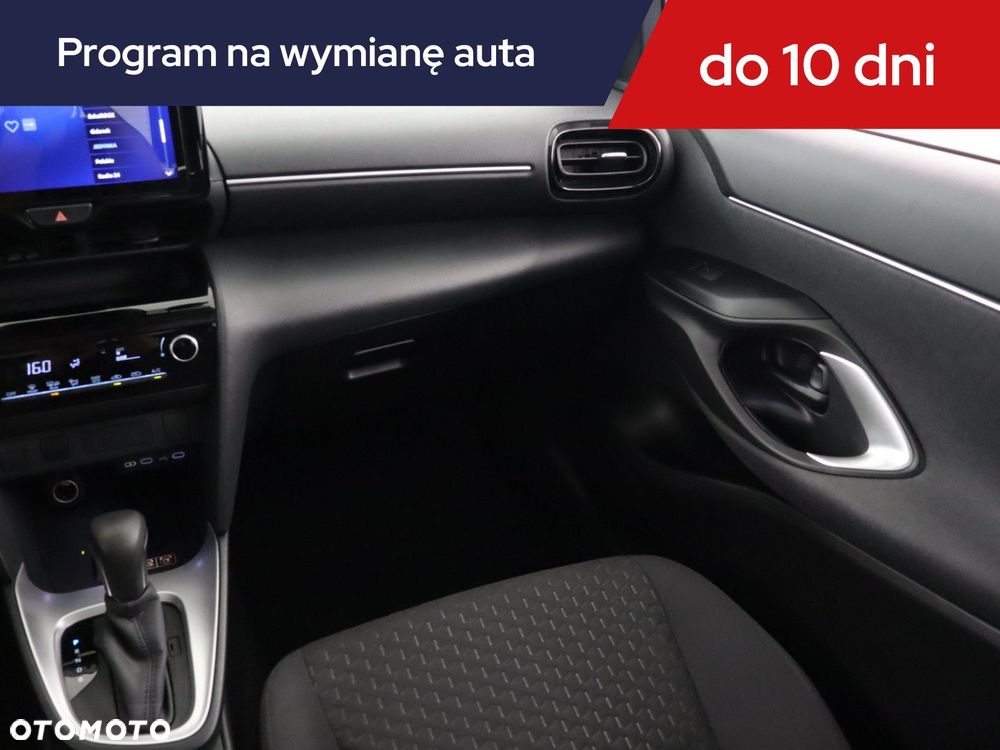Toyota Yaris Cross - 10