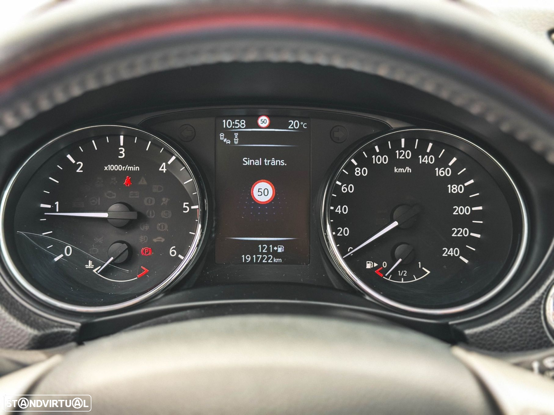 Nissan Qashqai 1.5 dCi N-Connecta - 25