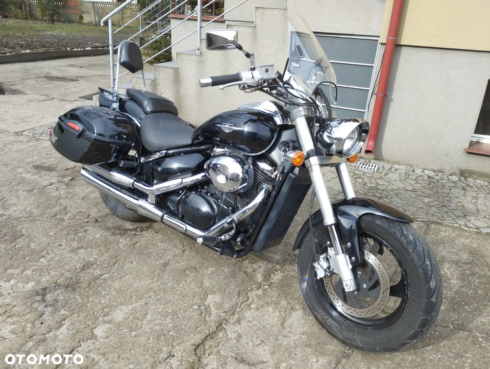 Suzuki Intruder - 2