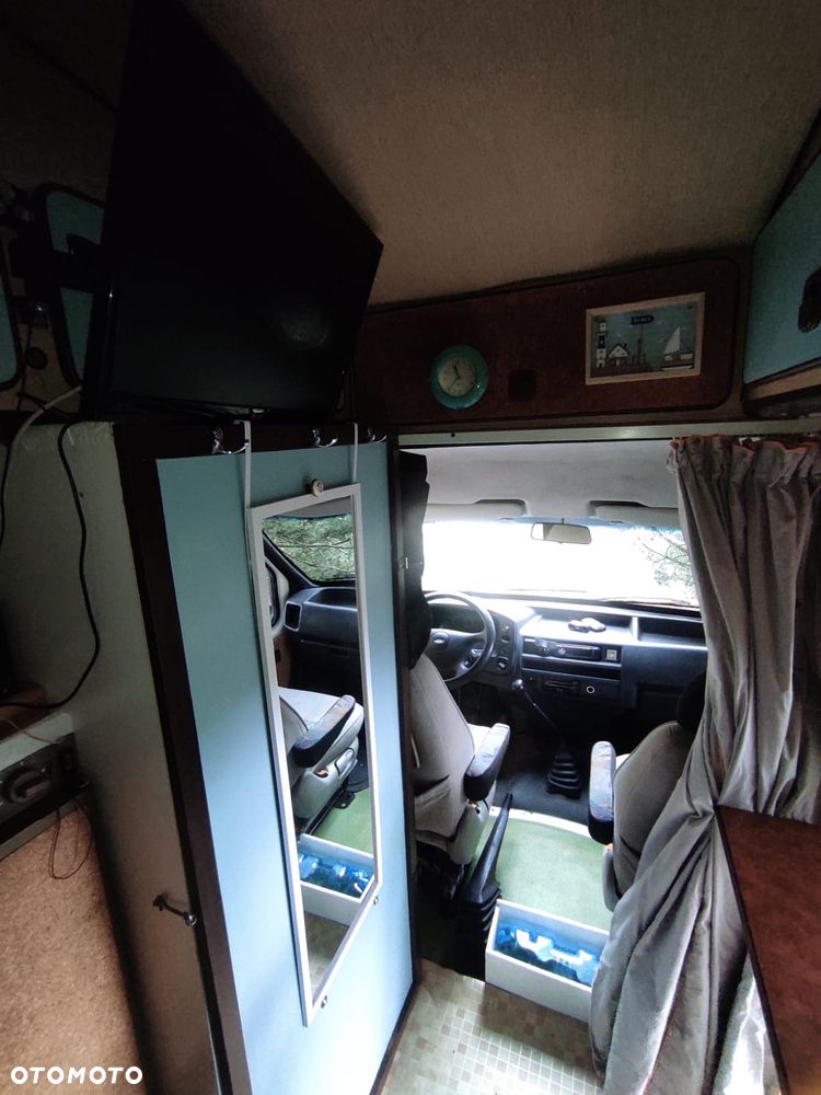 Ford Transit - 2