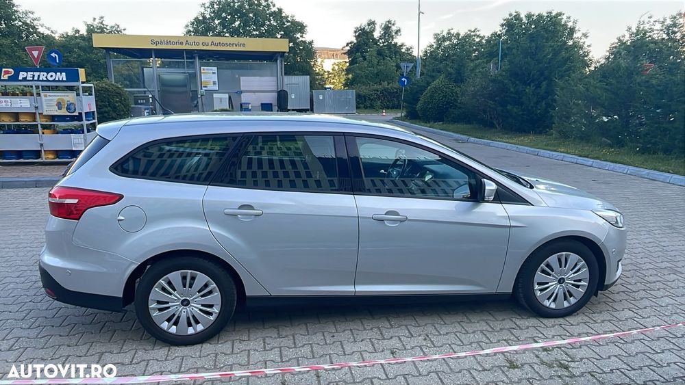 Ford Focus - 3