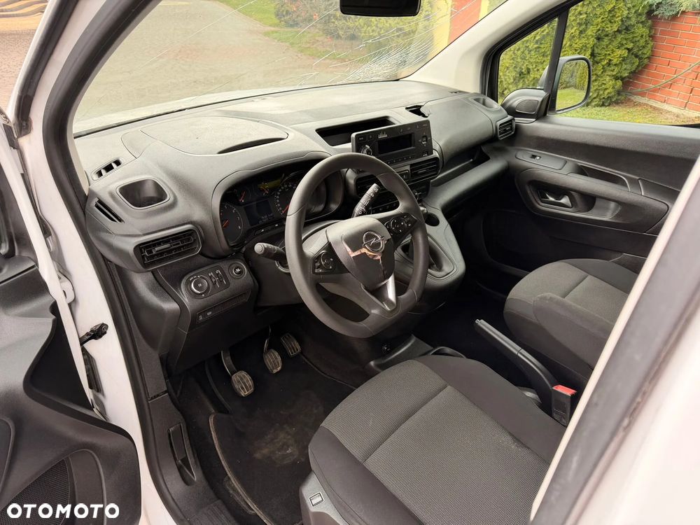 Opel Combo - 16