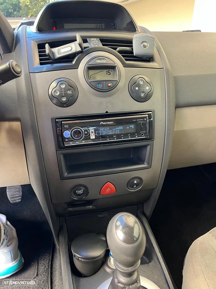 Renault Mégane 1.5 dCi Dynamique S - 20