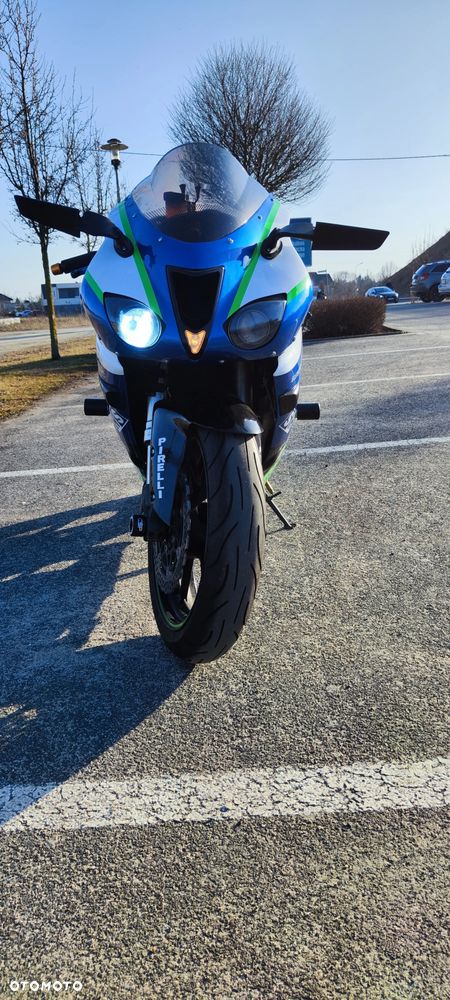 Kawasaki ZXR - 8