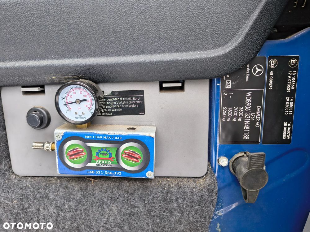 Mercedes-Benz Sprinter - 17