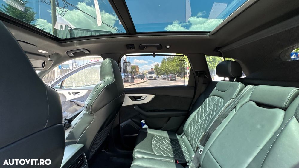 Audi Q7 3.0 55 TFSIe quattro Tiptronic S Line - 26