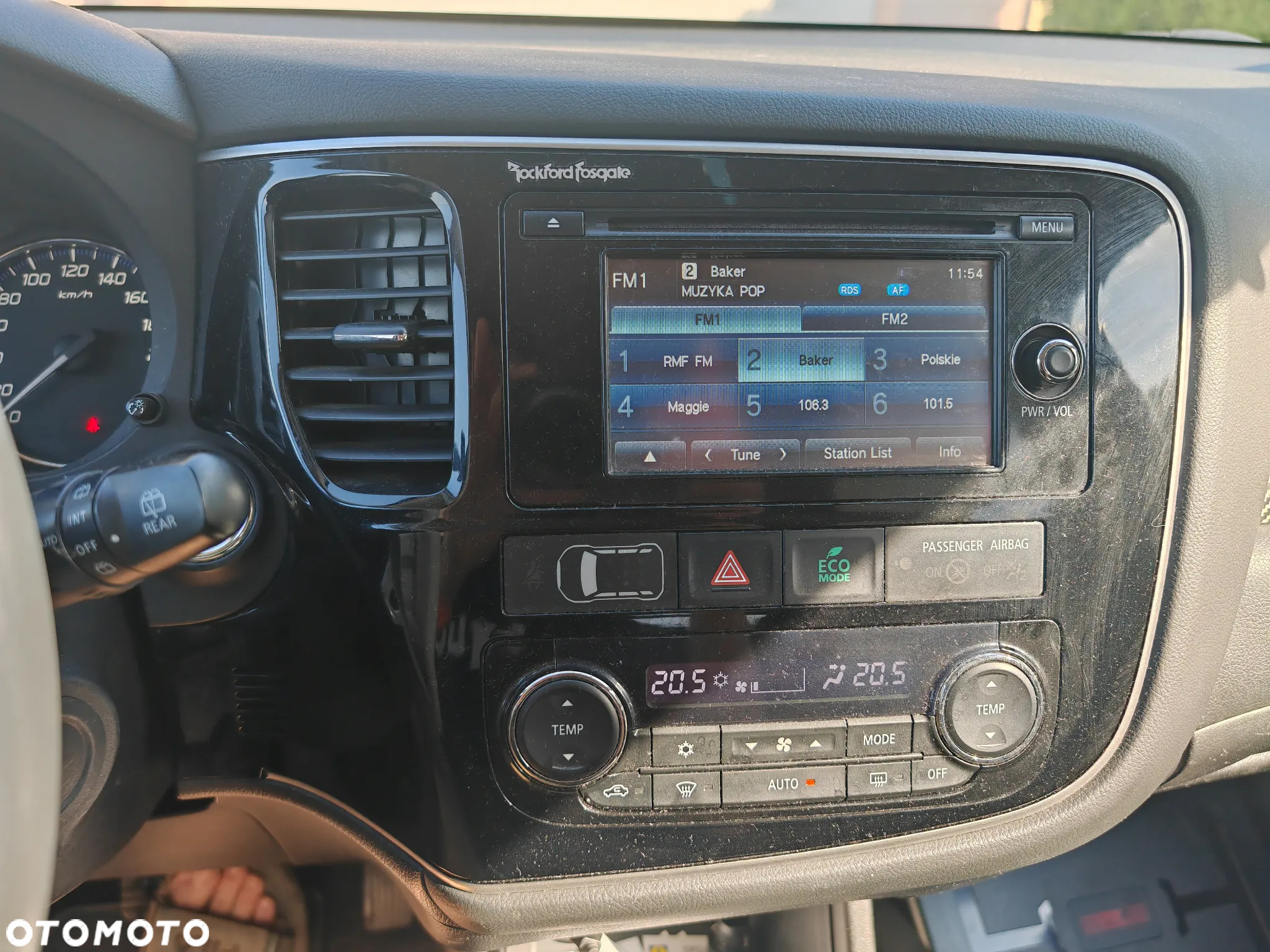 Mitsubishi Outlander - 3